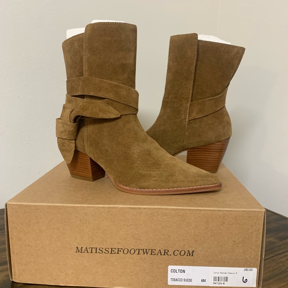 Matisse Women's Tobacco Suede Heeled Colton Boots